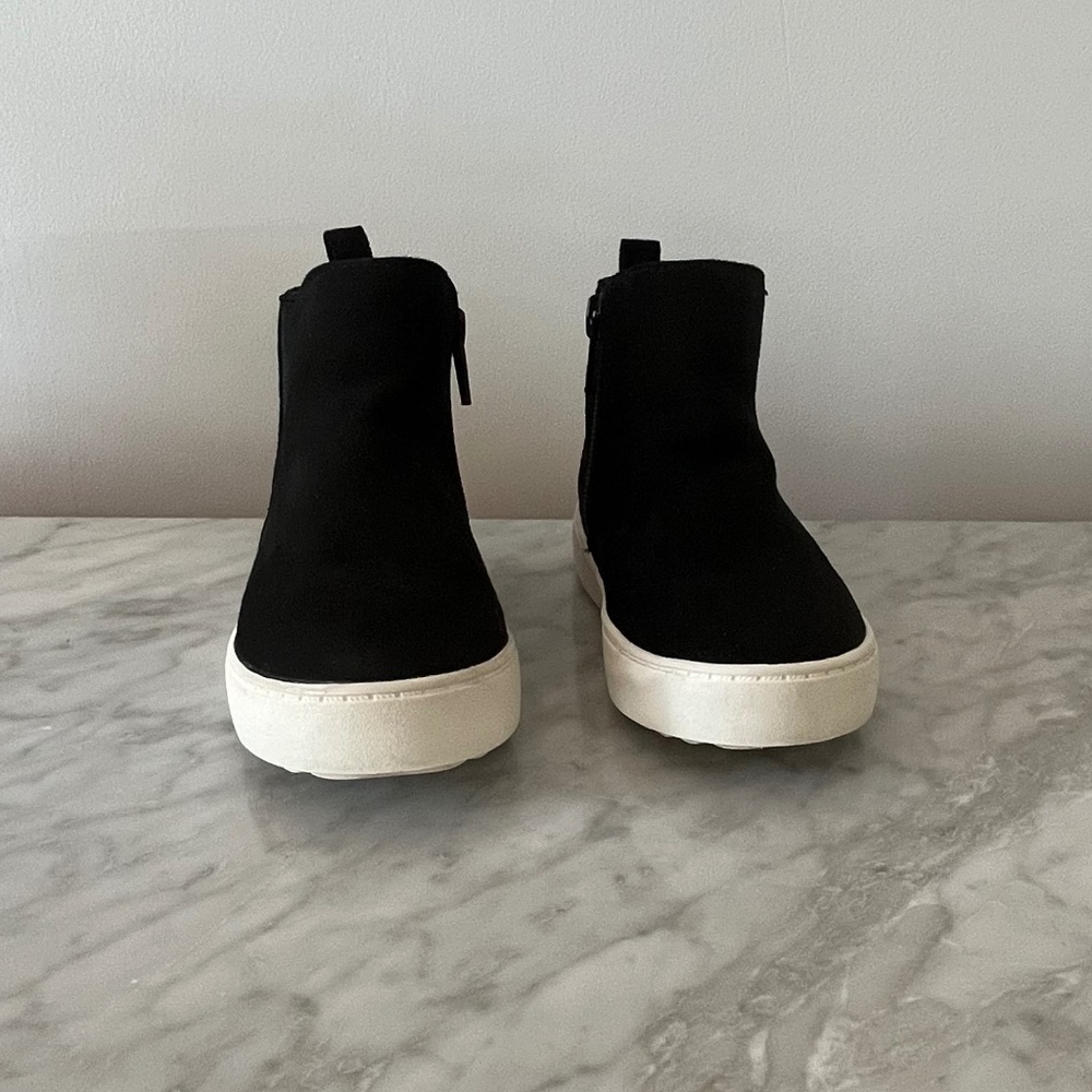 Gap toddler high top Sneakers